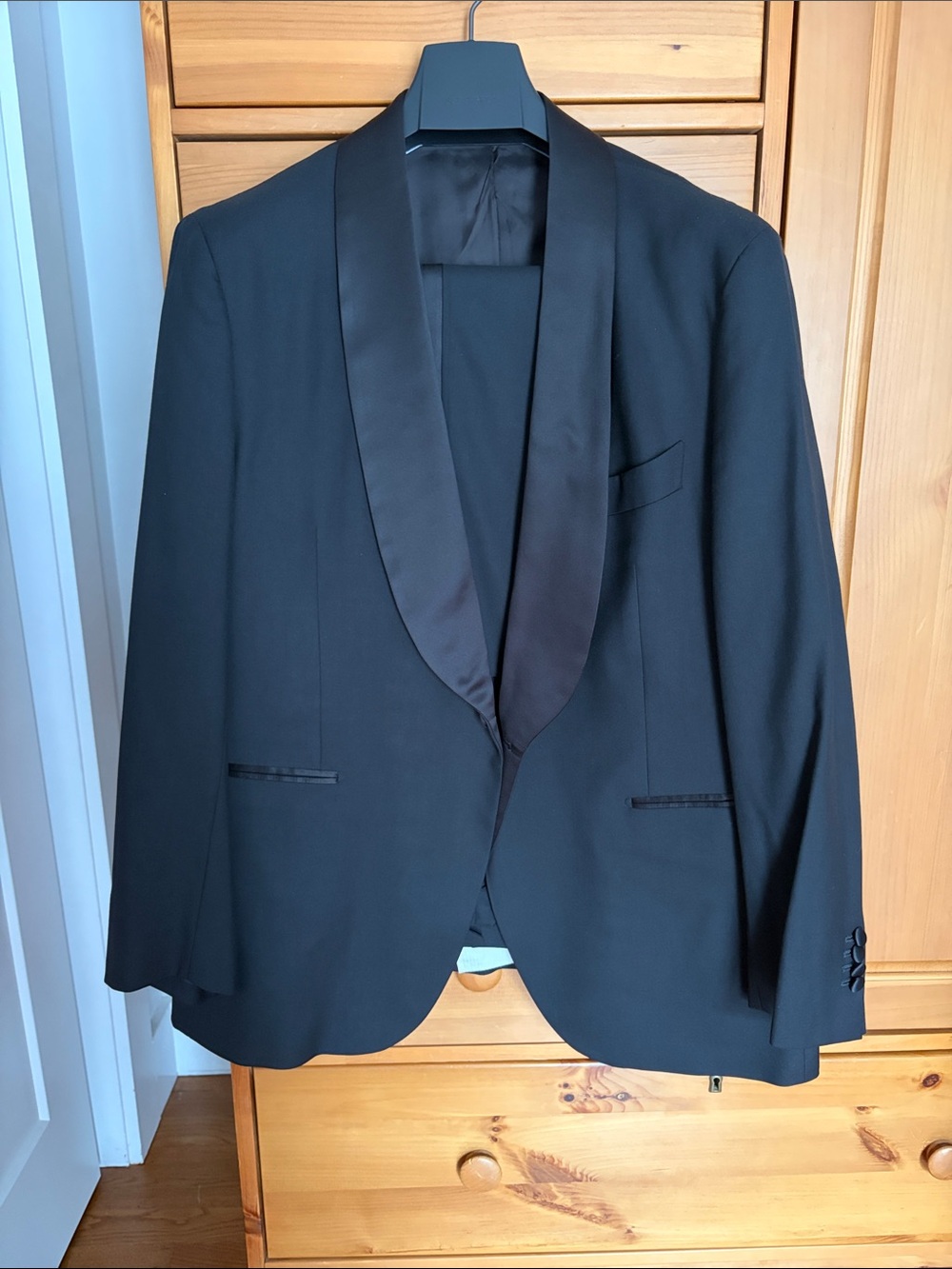 Full Tuxedo - Shawl Collar